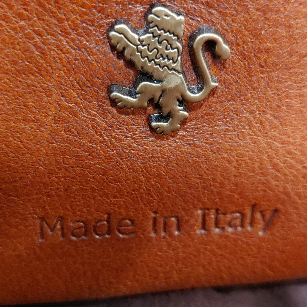 LEATHER CLUTCH - Picture 5 of 7